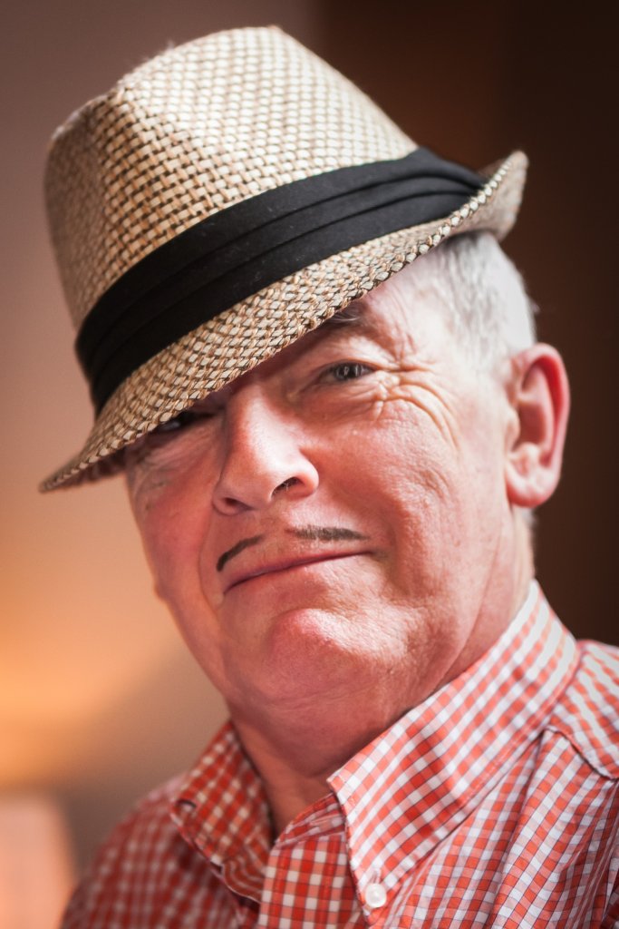 Harlequin's Bob Dagger dressed as a dandy
