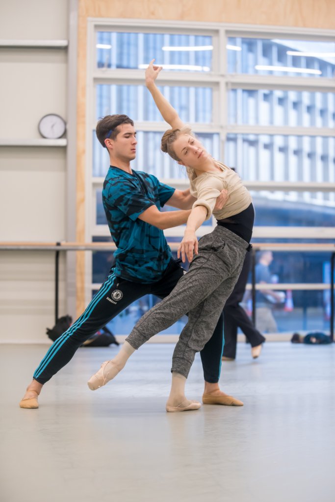 Laurynas Vejalis and guest principal Simone Messmer in rehearsal for Artifact II 2019 | Professional Sprung & Vinyl Dance Floors | Harlequin Floors